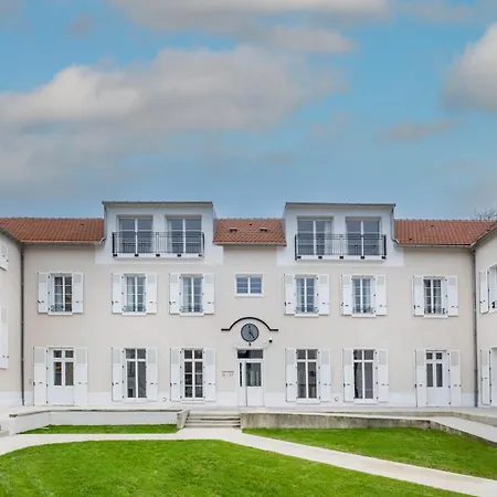 L'horloge - Proche De Disneyland Aparthotel Montevrain