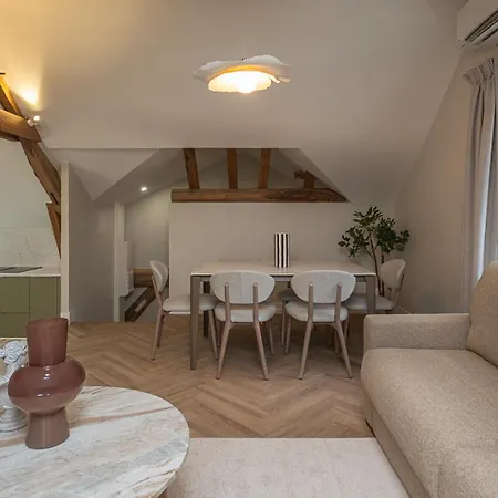 Aparthotel L'horloge - Proche De Disneyland 4*